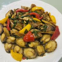 豪華三杯雞鮑魚